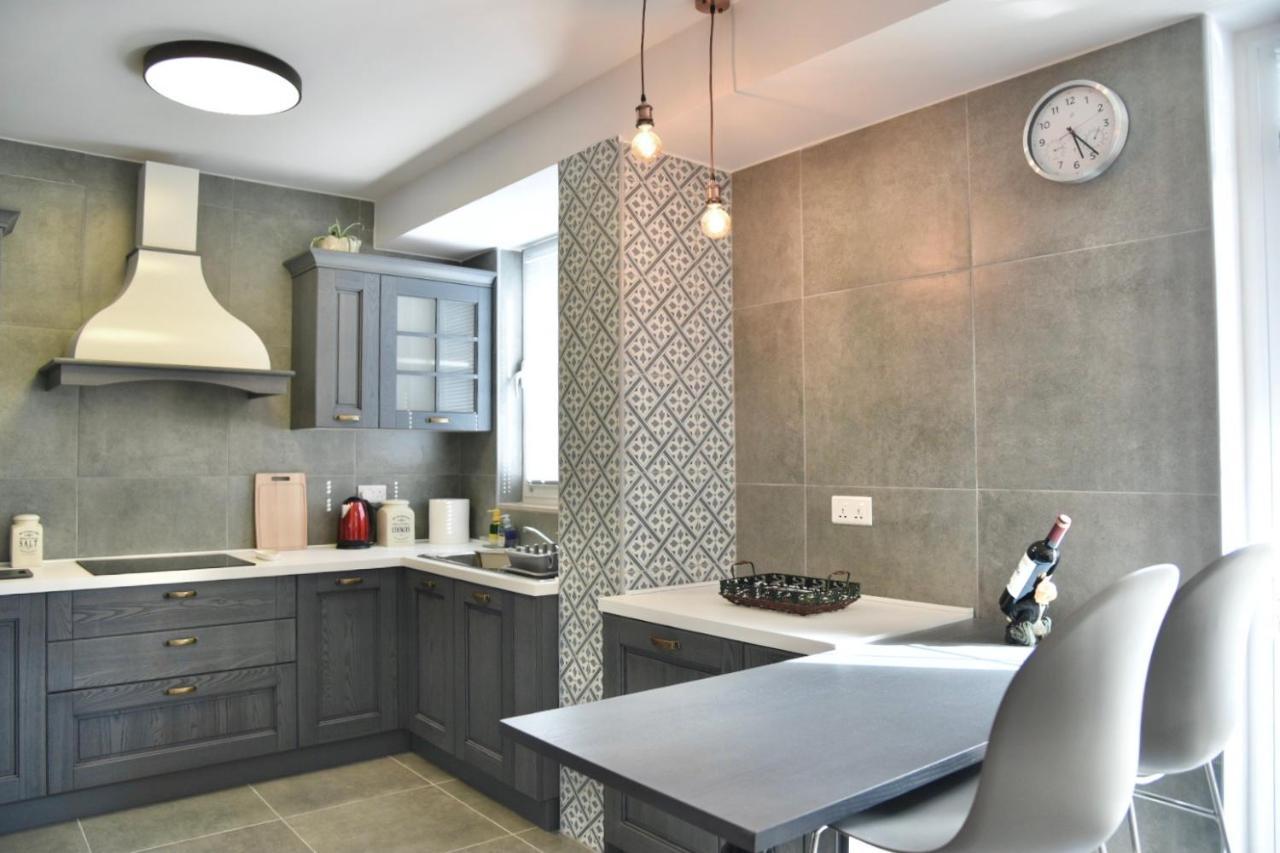 Bright & Modern 2-Bedroom, 4Th Floor Apartment In Gzira, Malta Εξωτερικό φωτογραφία